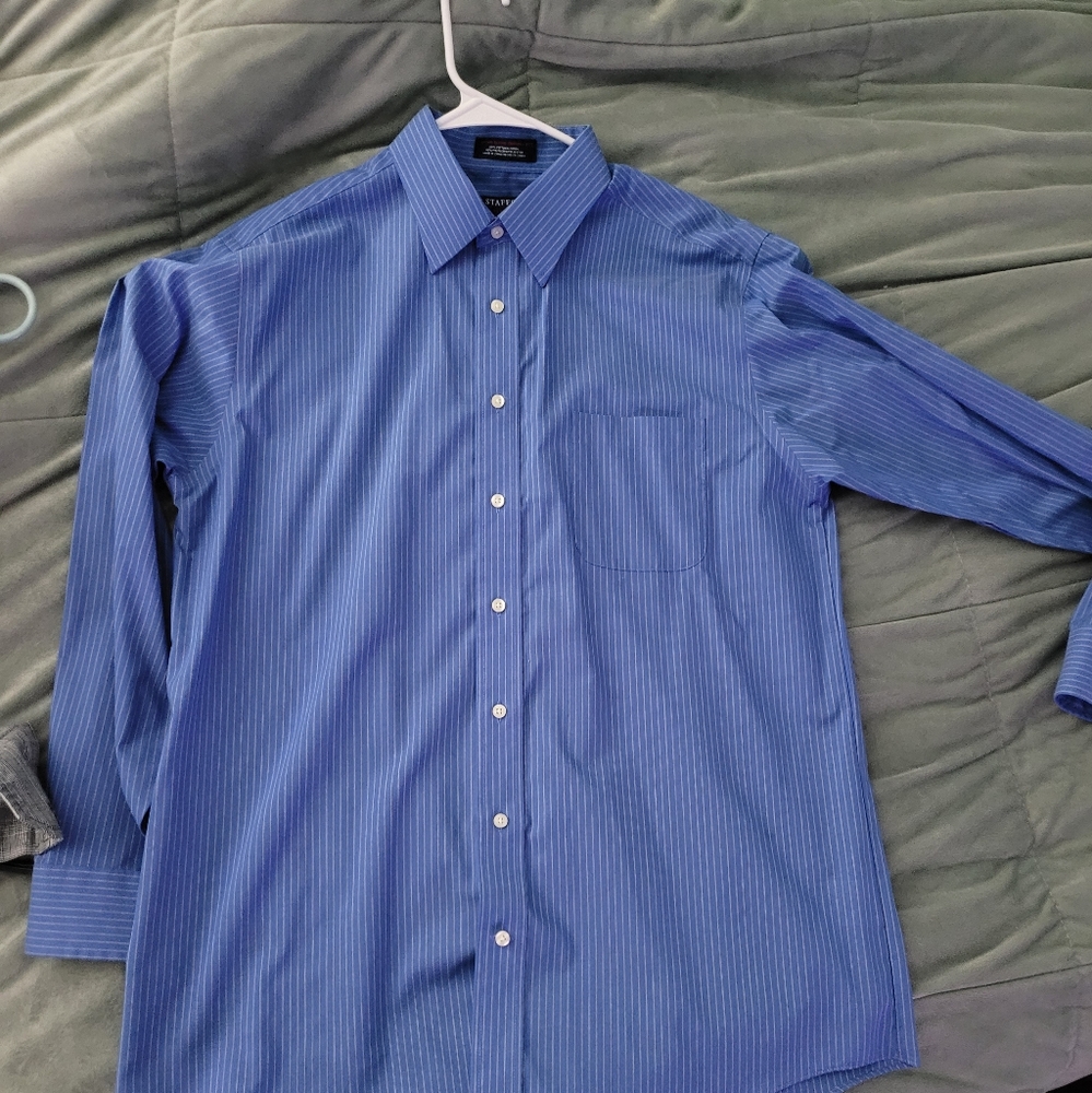 Stafford Performance Men's Blue Striped Long Sleeve Button Down